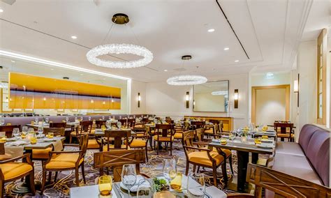 Hilton LAX Airport_9 Andiamo Restaurant - Wayfarer