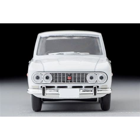 TOMYTEC 1 64 Limited Vintage Datsun Bluebird 4 Door 1600SSS White 65