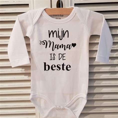 Baby Rompertje Met Tekst Mijn Mama Is De Beste Lange Mouw Wit