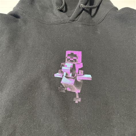 Minecraft Dungeons Limited Edition Cloak Brand Crosso Gem