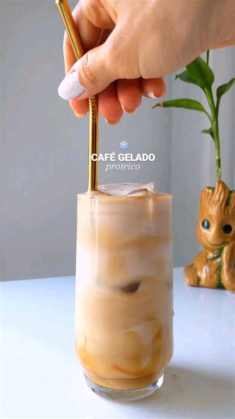 Café Gelado Proteíco Receitas de bebidas Café gelado Receitas de café