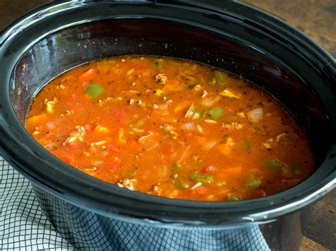 Slow Cooker Stuffed Pepper Soup Tomatoes