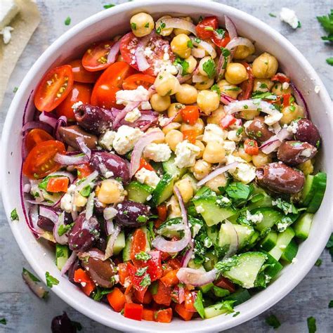 15 Minute Chickpea Greek Salad Loaded With Garbanzo Beans Cucumbers Tomatoes Kalamata Olives