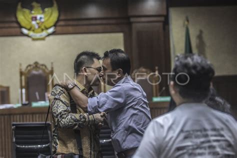 SIDANG PEMBELAAN ADITYA MOHA ANTARA Foto