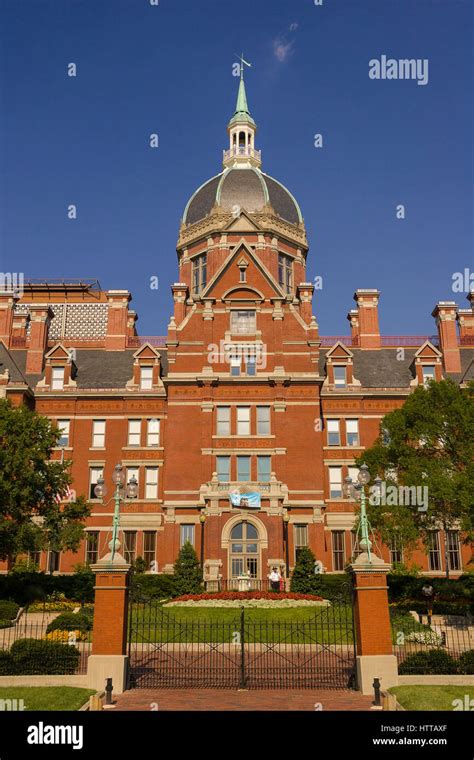 BALTIMORE, MARYLAND, USA - Johns Hopkins Hospital building Stock Photo - Alamy