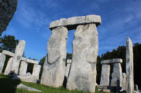 Clonehenge A Blog About Stonehenge Replicas We Kid You Not