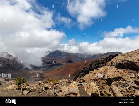 Dormant Volcanos Hi Res Stock Photography And Images Alamy