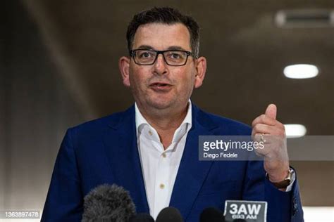 Daniel Andrews Press Conference Photos and Premium High Res Pictures ...