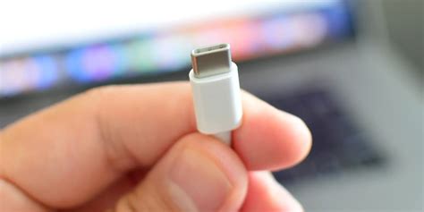 苹果陷入“包围”巴西也考虑强制iphone使用usb C接口凤凰网科技凤凰网