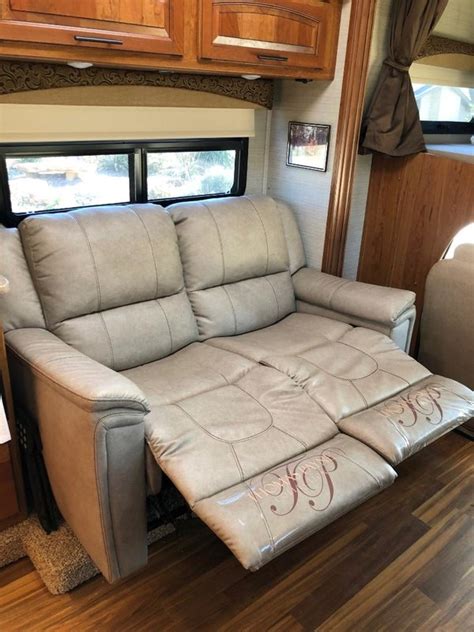 2017 Jayco Greyhawk 31fs Class C Rv For Sale By Owner In Lubbock