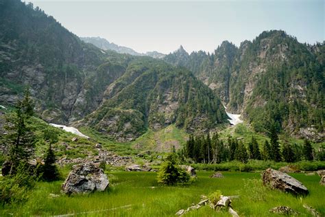 WanderingAway.com : Hiking Heather Lake