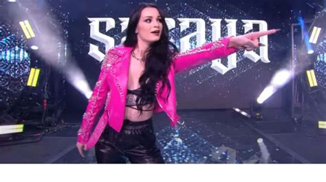 Does The Aew Debut Of Paige Mean She Is Back In The Ring The Sportsrush