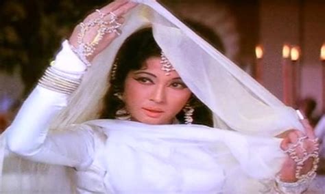 Vision @ 360: Pakeezah.....