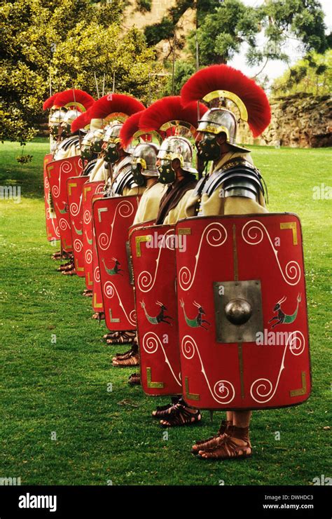 Soldados Legionarios Romanos En Desfile Fotograf As E Im Genes De Alta