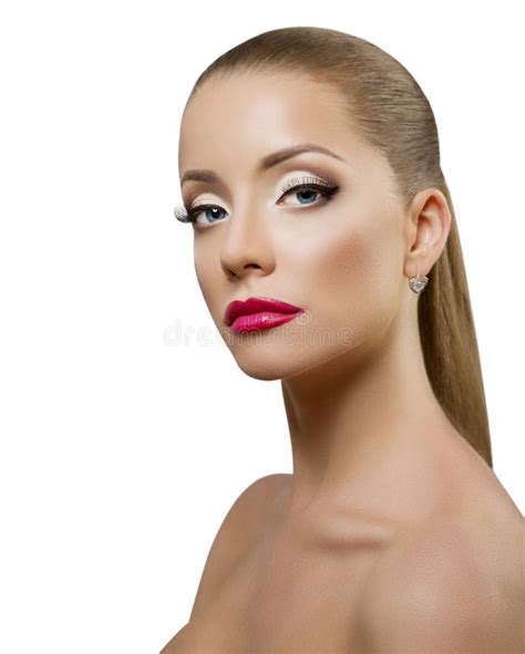 Retrato De La Mujer De La Belleza Maquillaje Profesional Imagen De