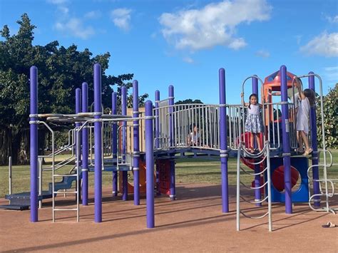 Playground Guide: Hale‘iwa Beach Park Playground in Hale‘iwa