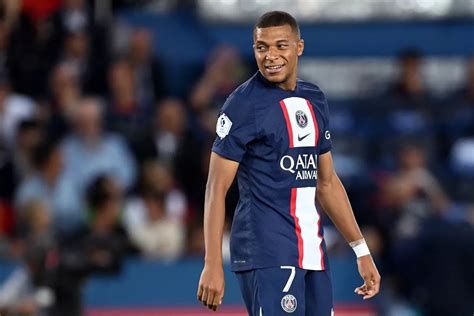 Kylian Mbappé estaría saliendo con una modelo transgénero