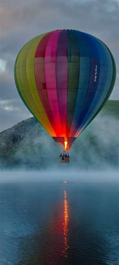 100 Hot Air Balloon Wallpapers