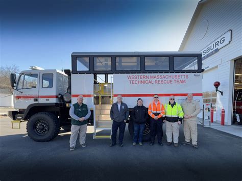 Acela Truck Company added a new photo. - Acela Truck Company