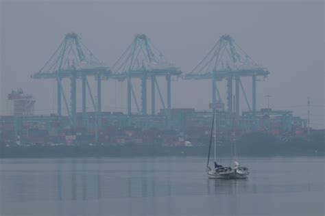 Air Quality Reaches ‘unhealthy’ Range In Parts Of Hampton Roads Due To Canadian Wildfire The