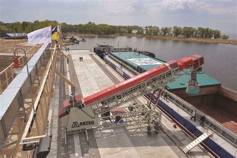 Radial Telescopic Barge Loader Barge Loading Equipment