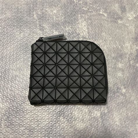 34％割引い出のひと時に、とびきりのおしゃれを！ 【最終値引】issey Miyake Baobao Clamウォレット 折り財布 小物