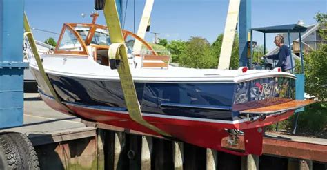 5 Reasons Why Classic Boat Restoration Is So Difficult