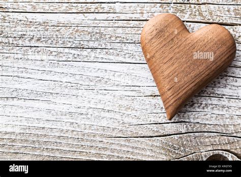 Handmade wooden heart Stock Photo - Alamy