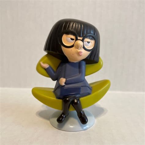 Disney Toys The Incredibles 2 Edna Mode Bobble 9 Mcdonalds Toy Figure Disney Pixar 28 16