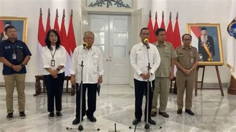 Revitalisasi Monas Pemprov DKI Akan Tanam 300 Pohon Kumparan