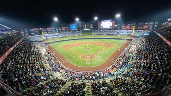 Sultanes Femenil impone récord mundial de asistencia en debut en LMS