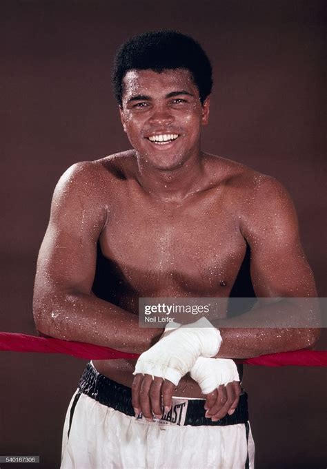 Foto di attualità Closeup portrait of Muhammad Ali during training