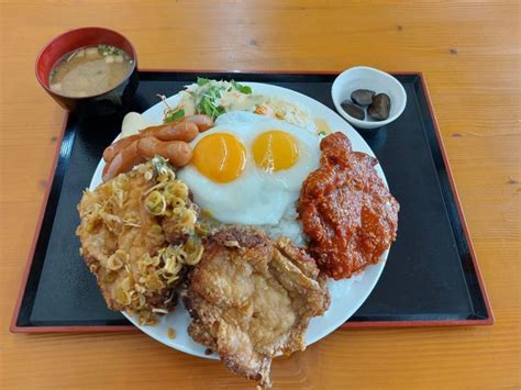 オモウマい店【山内食堂】秋田横手市 半チャーハン1㎏250円のお店はどこ？