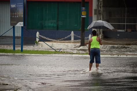 Brasil Al Menos Siete Muertos Por Las Fuertes Tormentas Que Azotan El