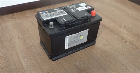 バッテリー VOLKSWAGEN 000915105CC 12V 68Ah 380A DIN 680A EN/SAE/GS Audi ...