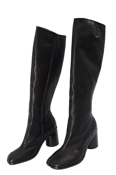 Maison Margiela Tabi Knee-High Boots - Black | Garmentory
