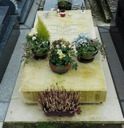 ملف Tombe de Gérard JOUANNEST et Juliette GRÉCO Paris cimetière