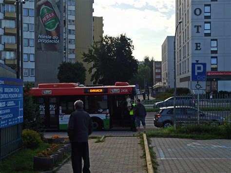 Lublin Trwa ewakuacja 14 tys osób Wieczorem były tajemnicze telefony