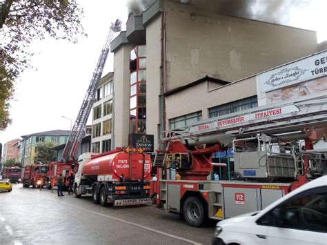 Bursada mobilya imalathanesinde yangın Son Dakika Haberleri