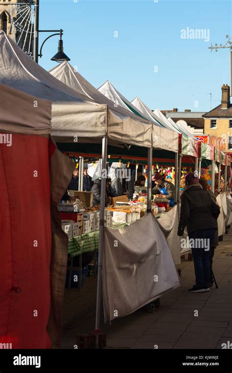 St Ives Market Stalls Cambridgeshire England Uk Stock Photo Alamy