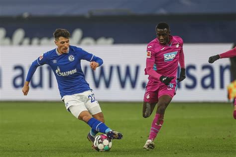 Warum der Schalker Alessandro Schöpf endlich wieder lachen kann Hallo