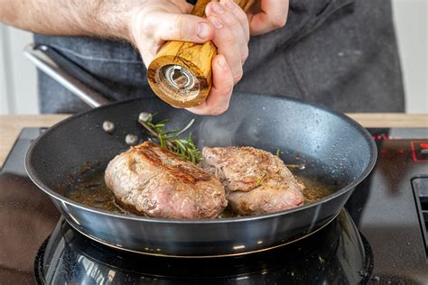 Entenbrust In Der Pfanne Saftig Rosa Braten Rezept