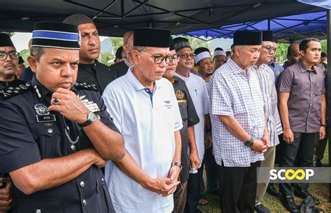 Semua Jenazah Nahas Pesawat Ringan Di Elmina Selamat Disemadikan Hari