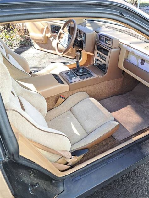 Nicely Optioned Pontiac Fiero Se Barn Finds