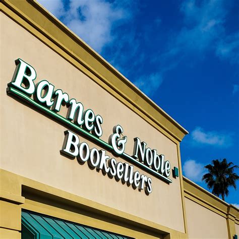 Tampa Barnes & Noble Moves to Westshore As Printed Books Make Comeback