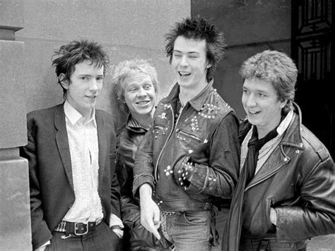 PRETTY VACANT Sex Pistols LETRAS