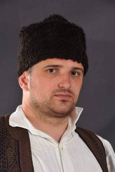 Portraits Of Serbs Dressed In Traditional Costumes Tumbex