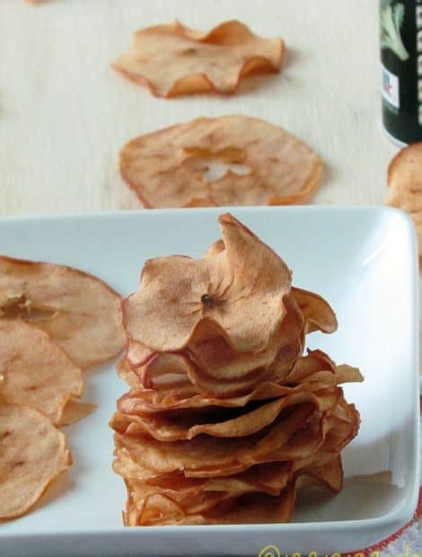 Crispy Apple Chips Recipe With Cinnamon Twist Pepper Bowl