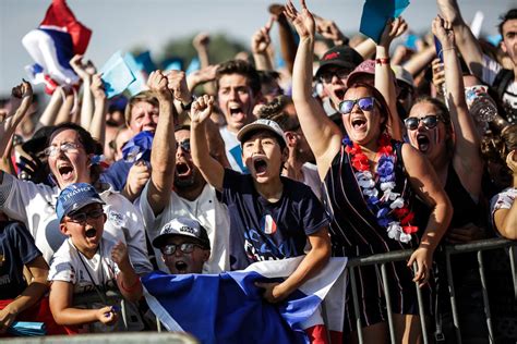 Diaporama La Victoire Des Bleus Au Mondial Vue Depuis Tours