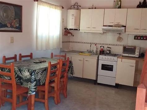 Venta Casa 2 Dormitorios 10 Años 90m2 2 Cocheras 65 E 3 Y 4 Mar